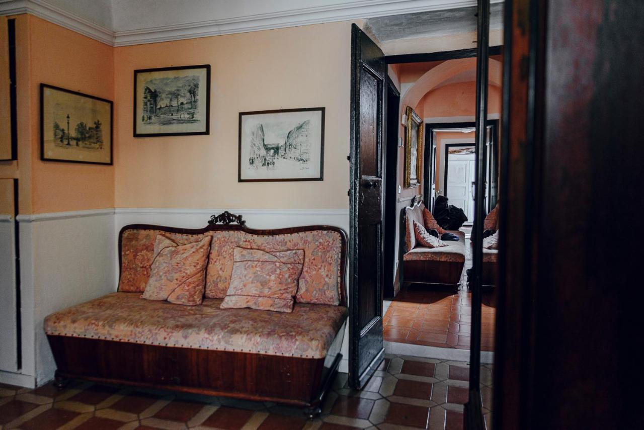 La Foresteria Di Palazzo Picedi Benettini Sarzana Exterior foto